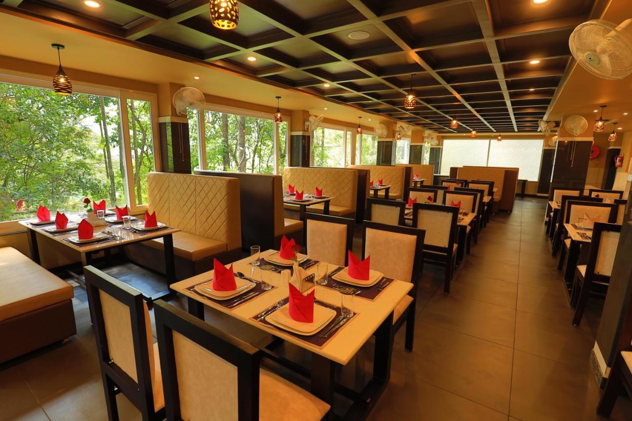 Amuse Vista Resorts And Spa Anachal Buitenkant foto