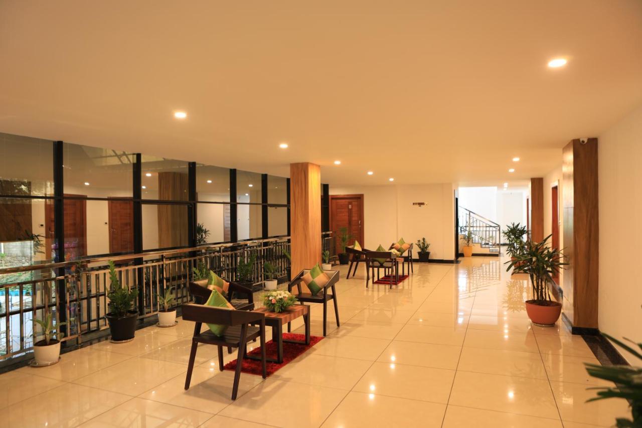 Amuse Vista Resorts And Spa Anachal Buitenkant foto